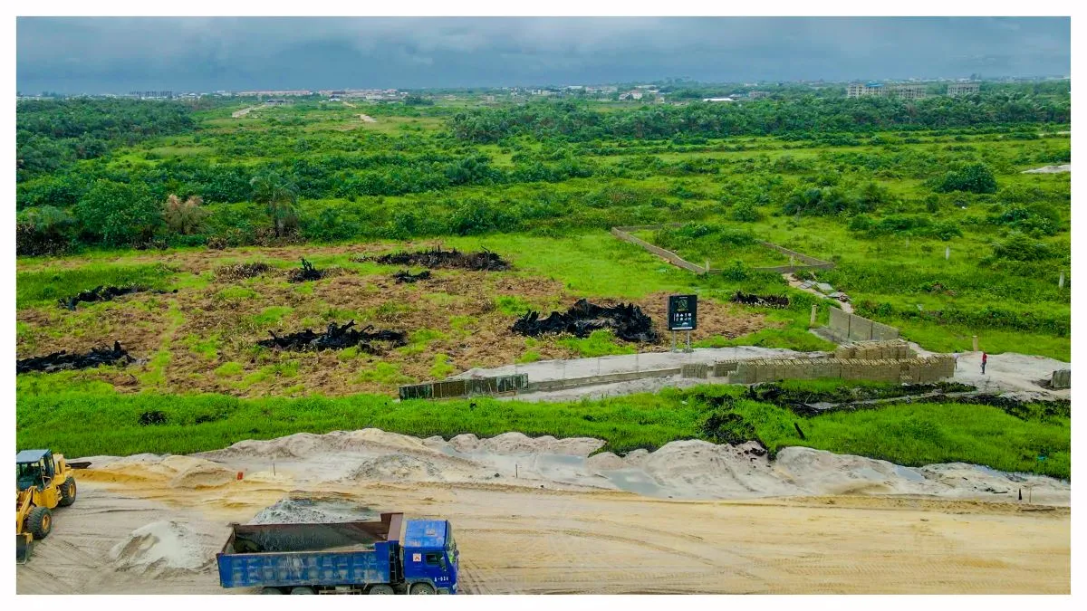 Vista City: 500sq.m Full Plot