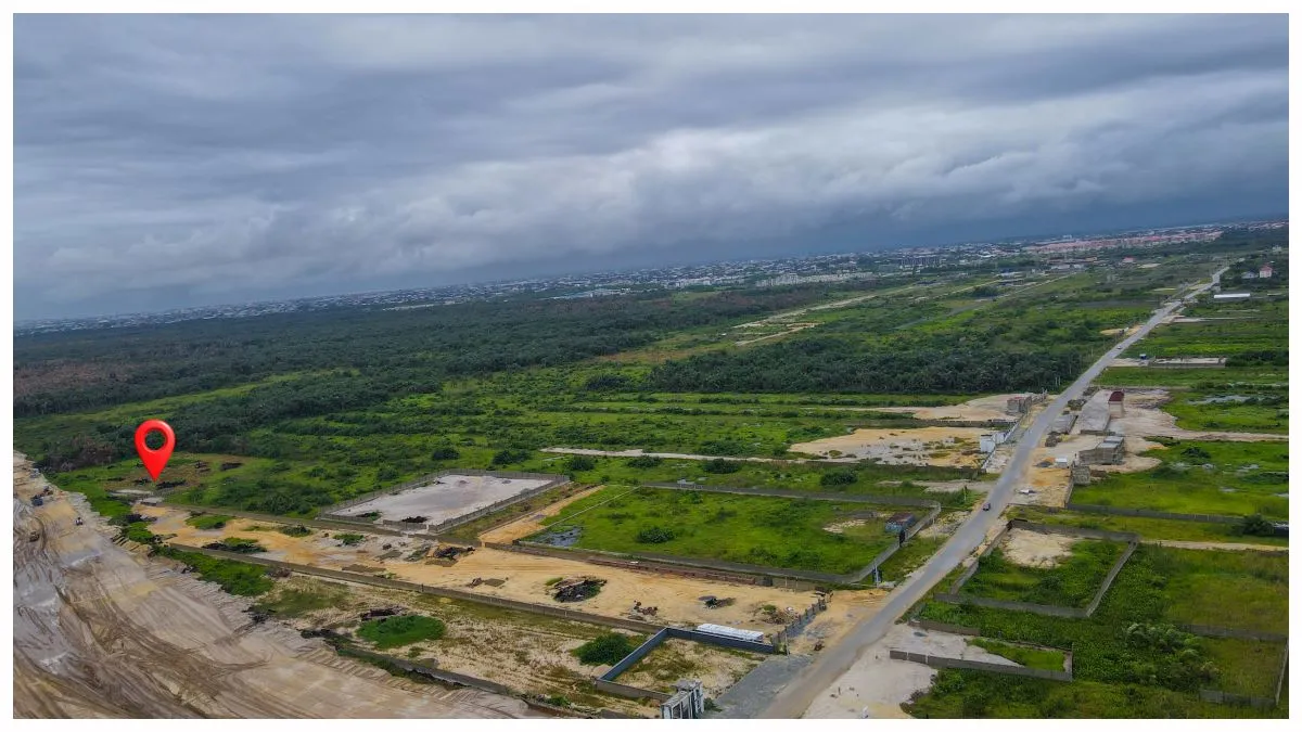 Vista City: 500sq.m Full Plot